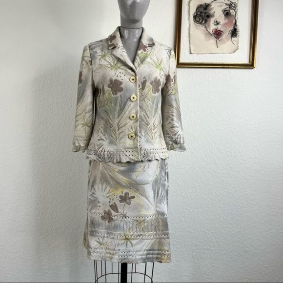 St John Spring 05 Metallic Scalloped Santana Knit Skirt - Picture 7 of 8